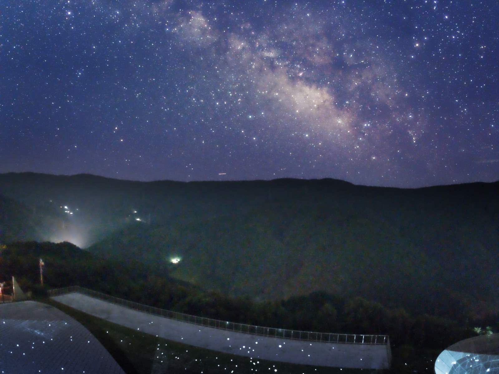 紀美野町のみさと天文台と星空