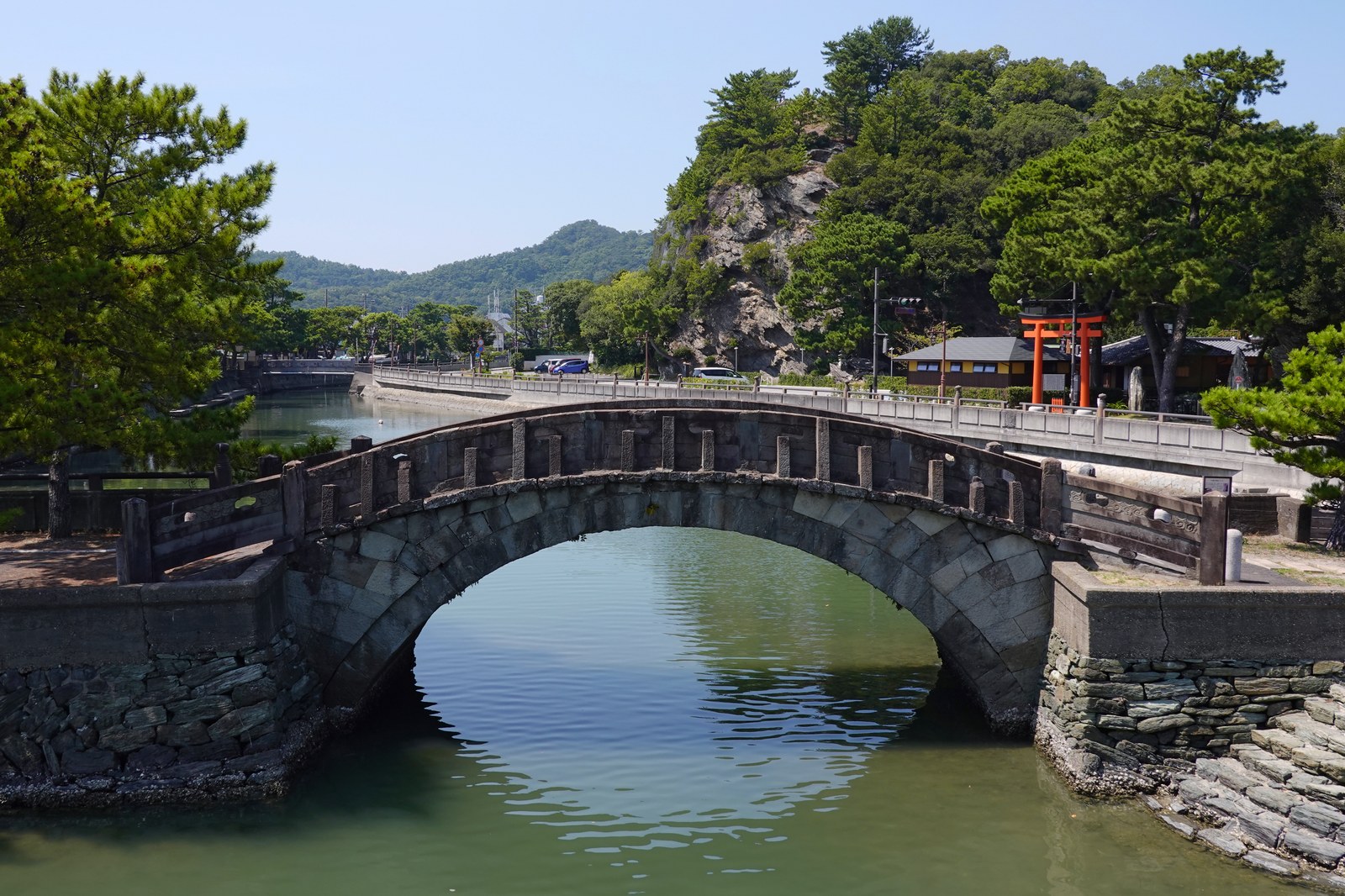 和歌浦の不老橋と干潟